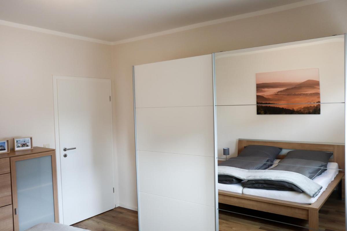 Ferienwohnung Dicke Linde - Housity