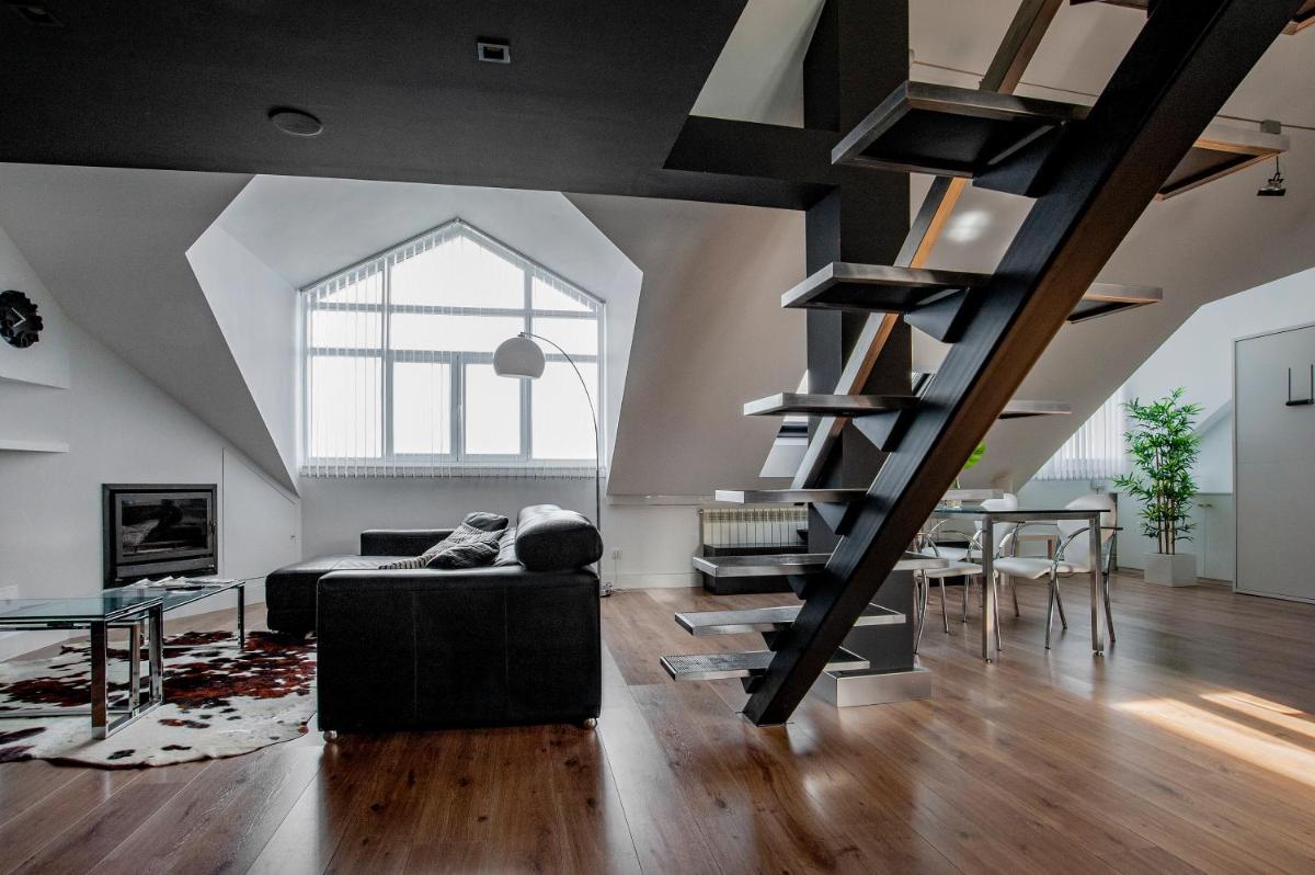 Oktheway Loft Maestranza - Hizvo