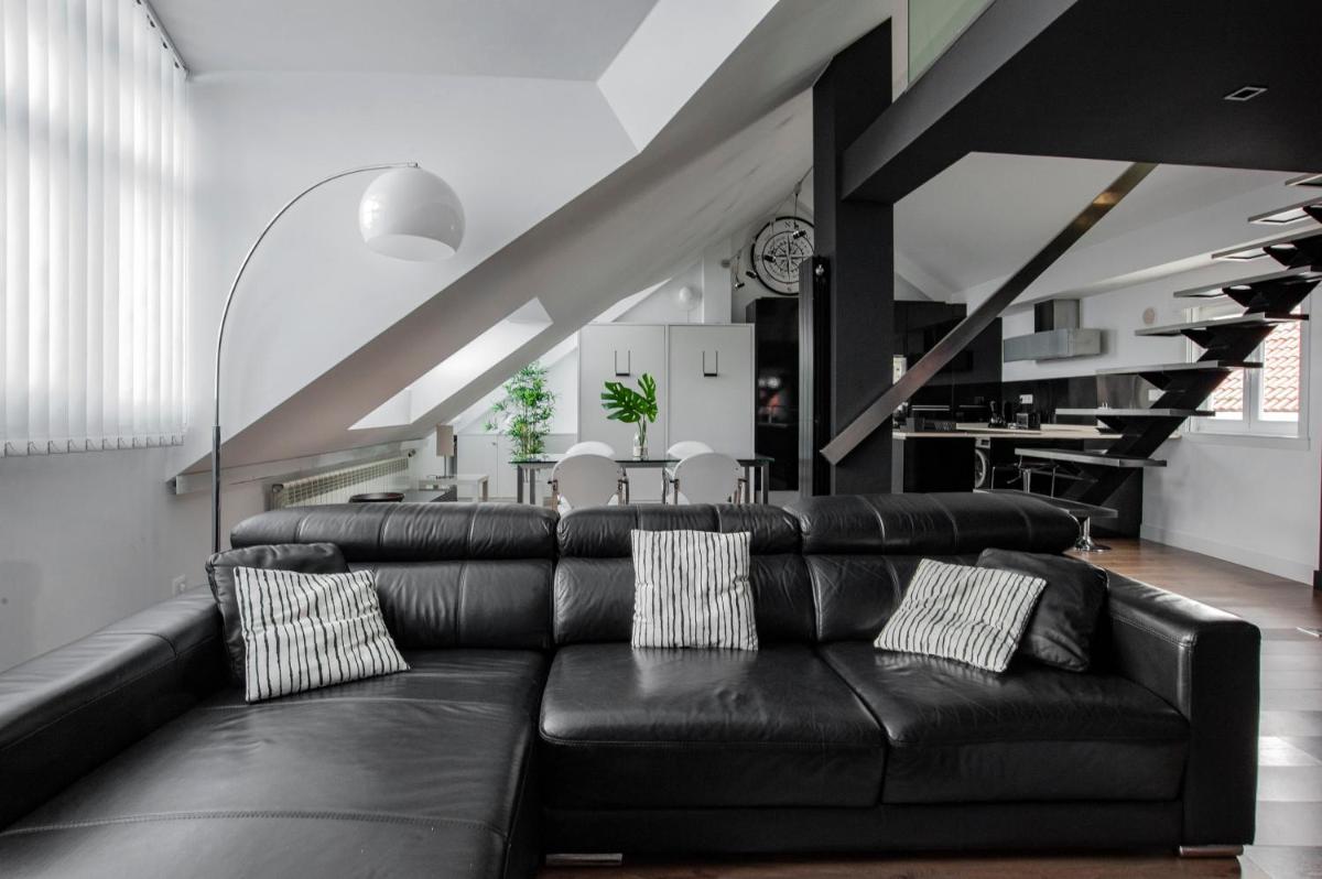 Oktheway Loft Maestranza - Housity