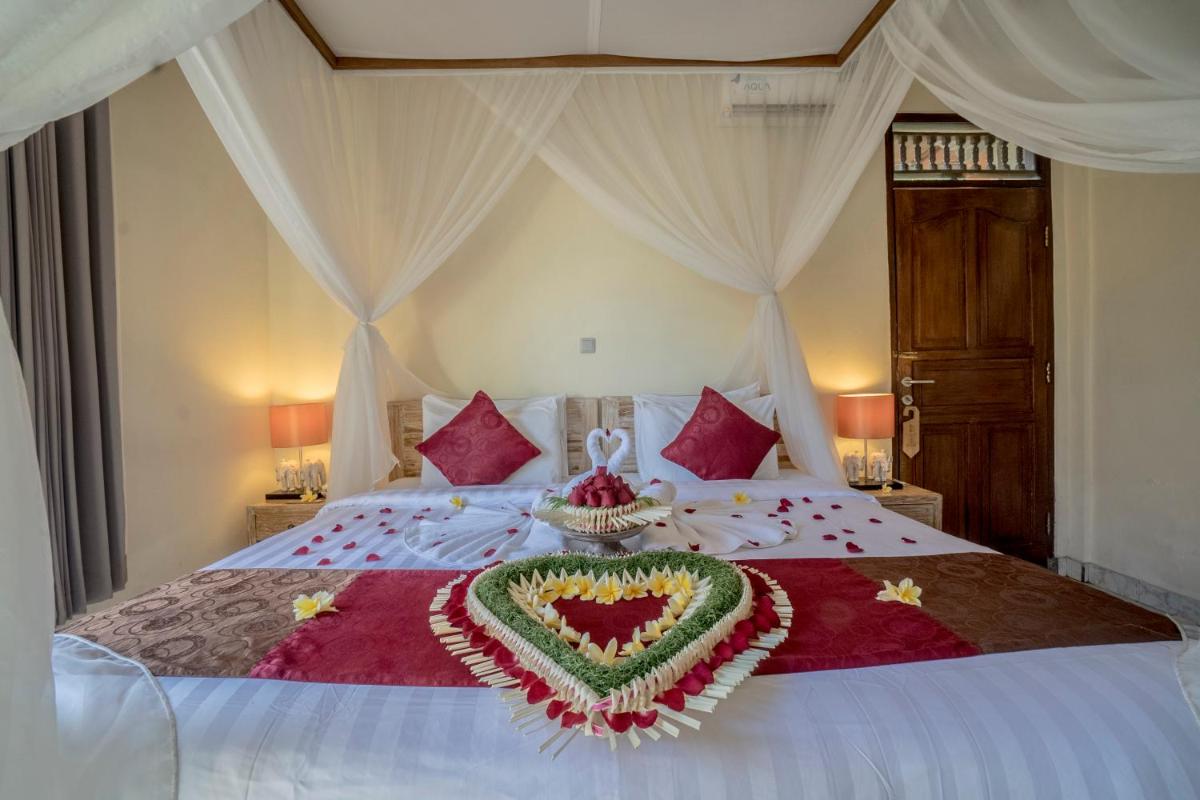 Nick's Hidden Cottages by Mahaputra-CHSE Certified - Housity