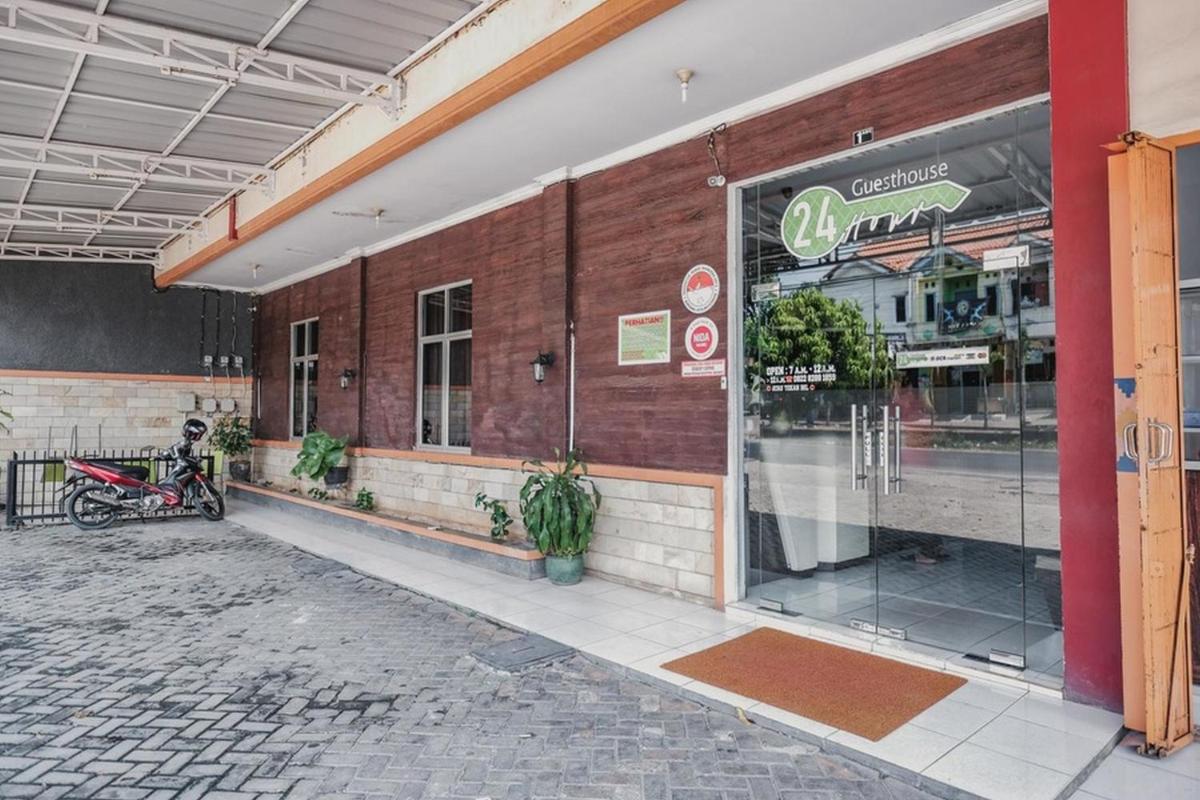 Suitetrails - RedDoorz @ Jalan Hayam Wuruk Lampung 2