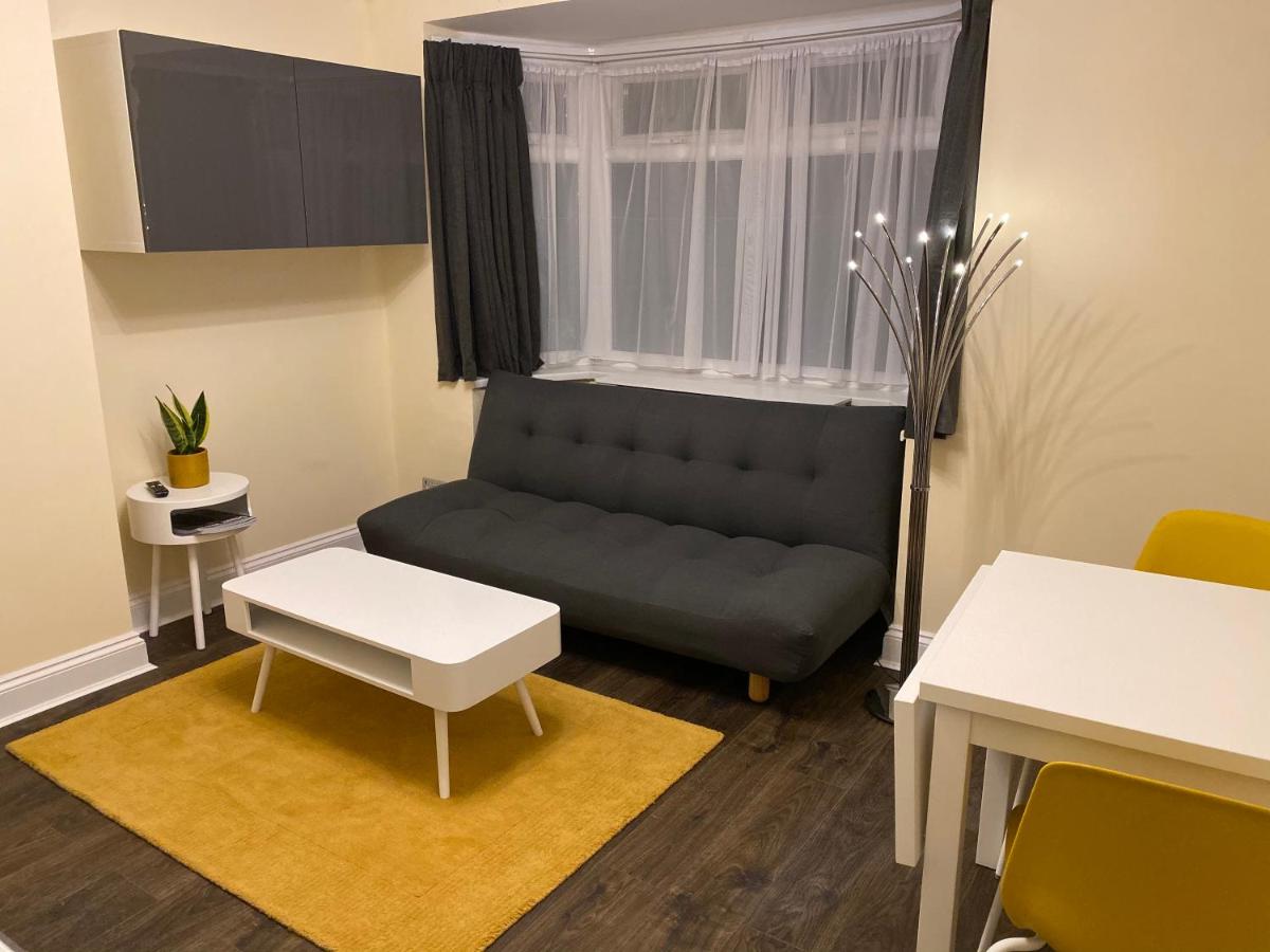 Apartment 20 @ Excel London - Housity