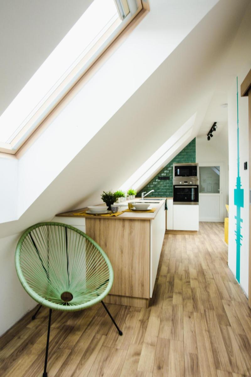 V10 Apartment - Housity