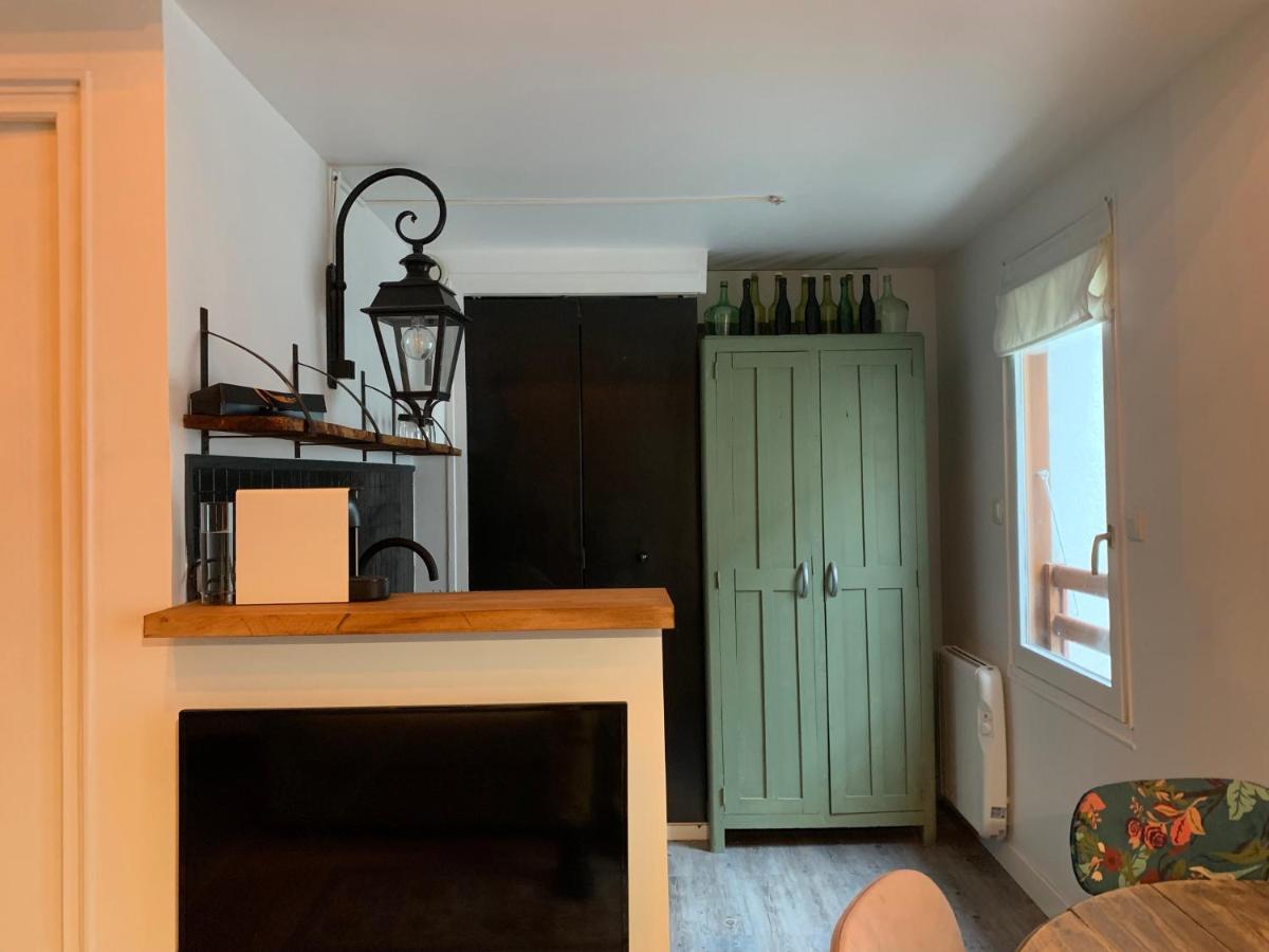 Les Apparts de Charly Duplex cosy au marché hyper centre La Rochelle tout à pied - Housity