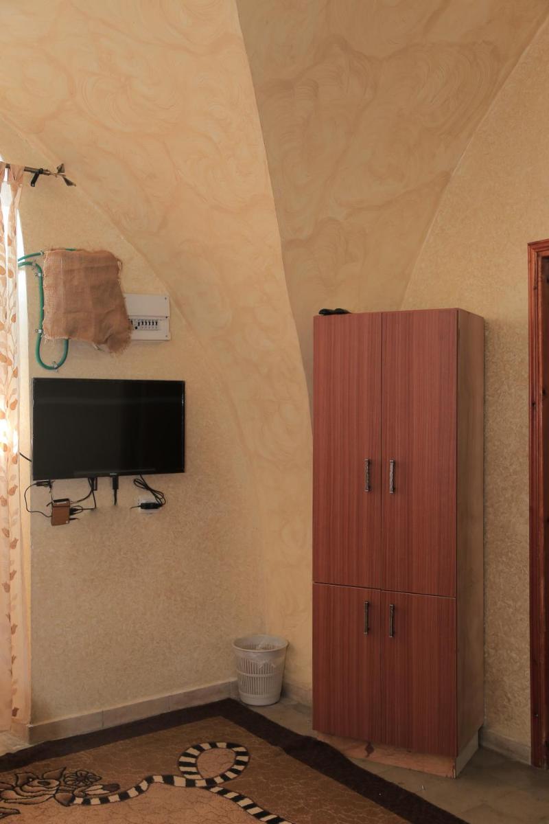 Grandparents' House - Housity