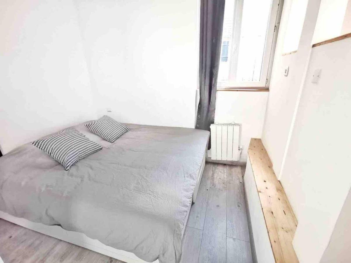 Studio Barr - Housity