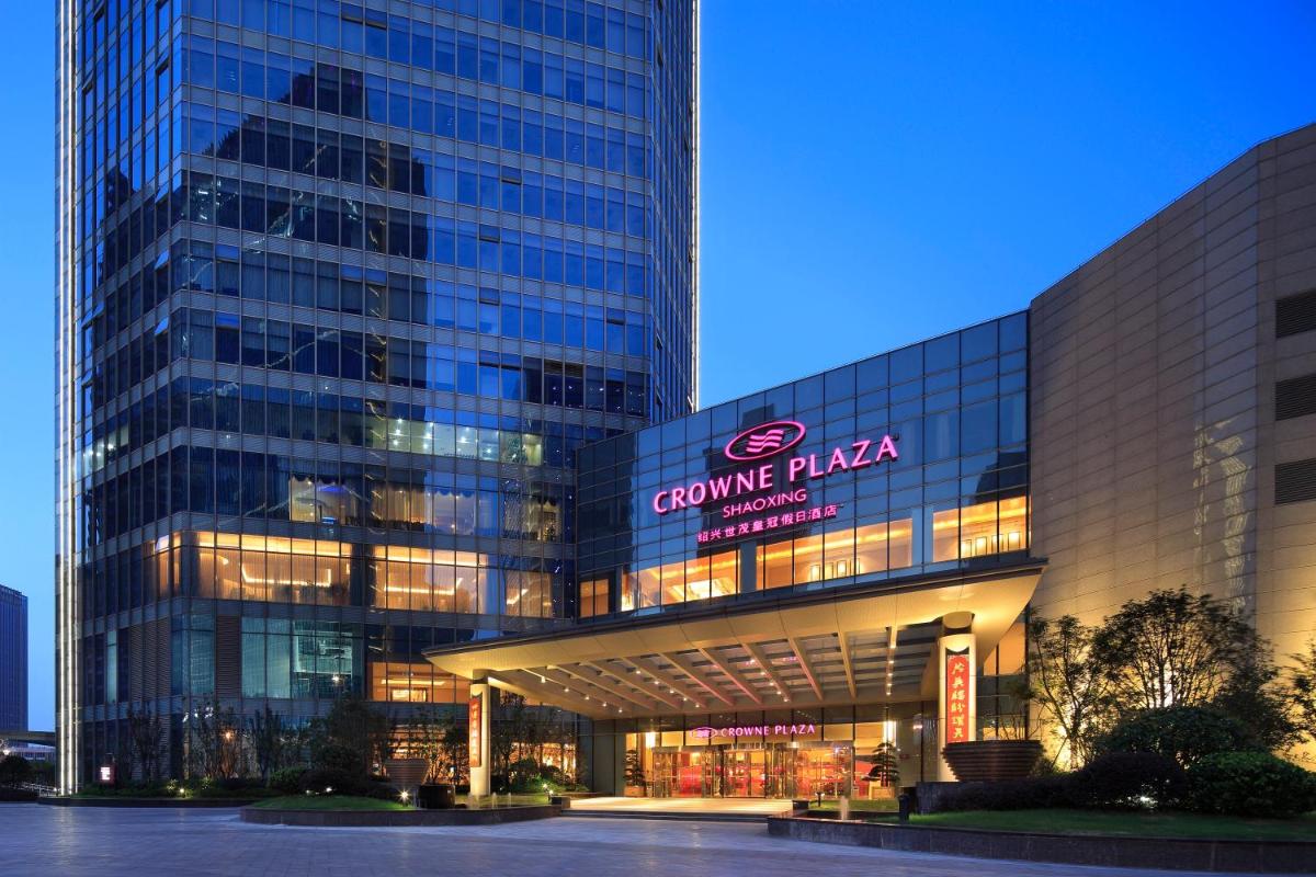 Crowne Plaza Shaoxing, an IHG Hotel - Housity