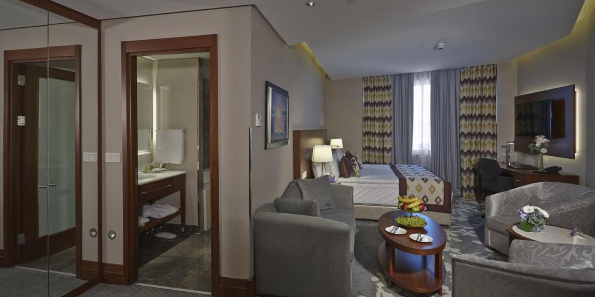 Crowne Plaza Istanbul Oryapark by IHG - Housity