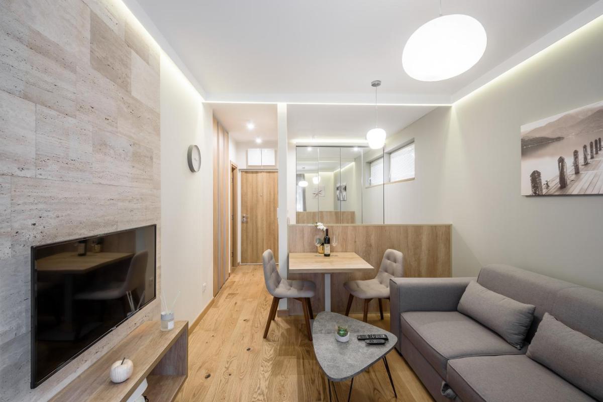 Belly2 - Housity