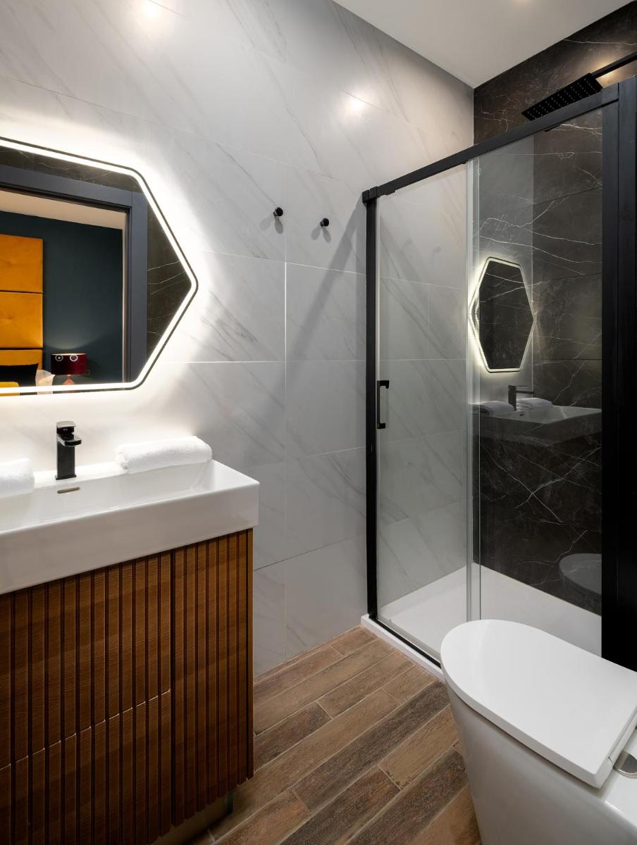 SUITE 1907 GIJON - Housity