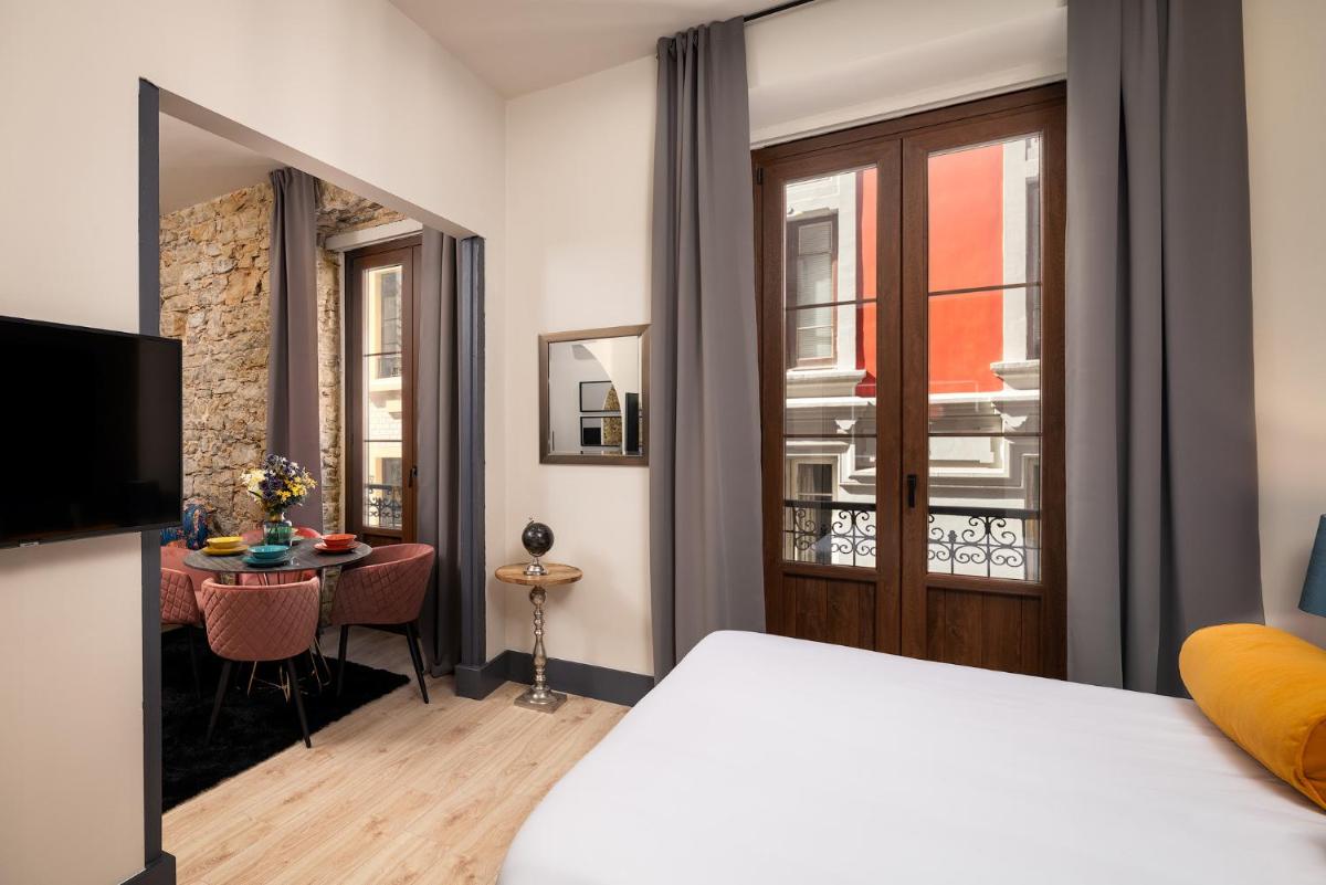 SUITE 1907 GIJON - Housity