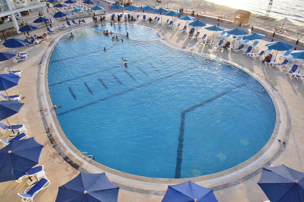 Golden Jewel Hotel - Housity