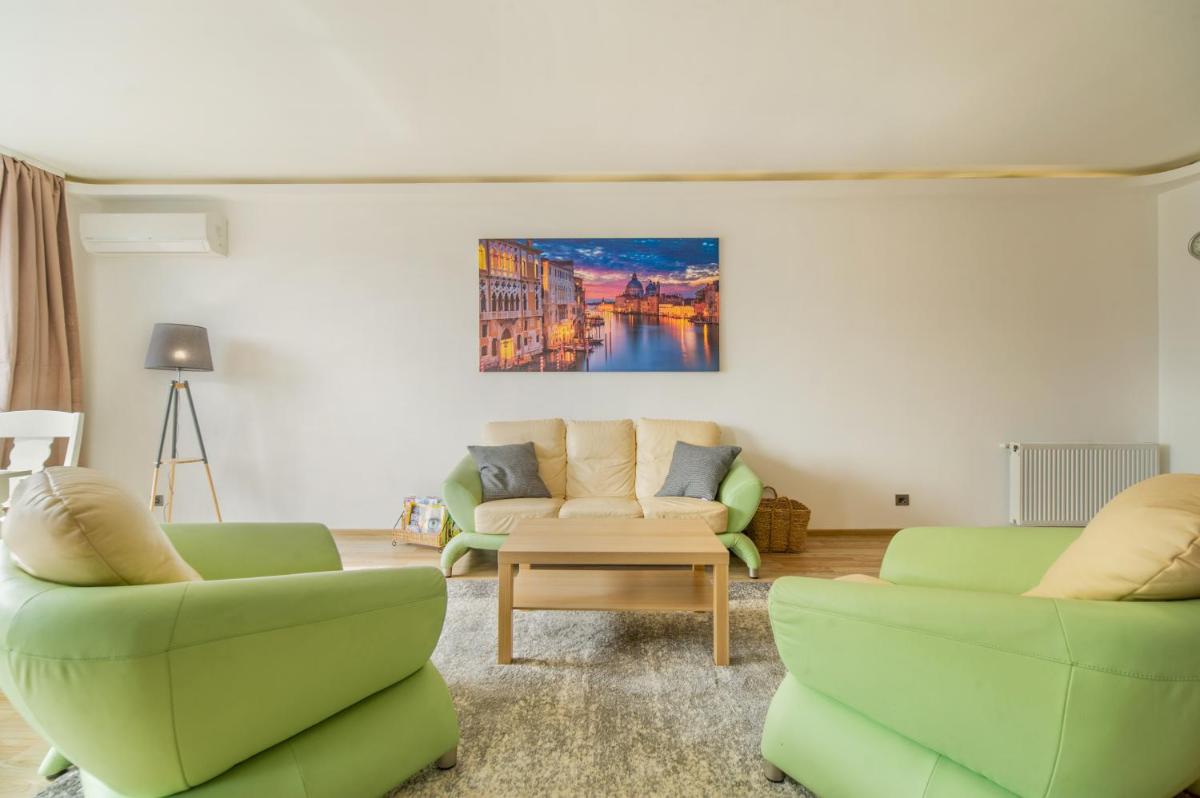 Suitetrails - Isaran 2B Coresi Apartment Brasov