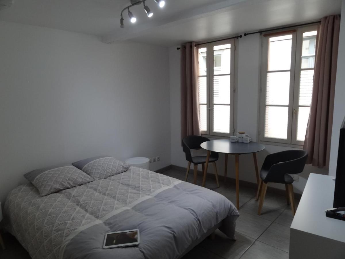 Charmant studio au coeur de St Leu hyper centre - Housity