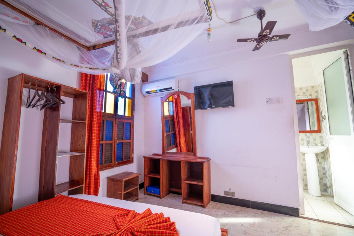 Stonetown View Inn - Housity