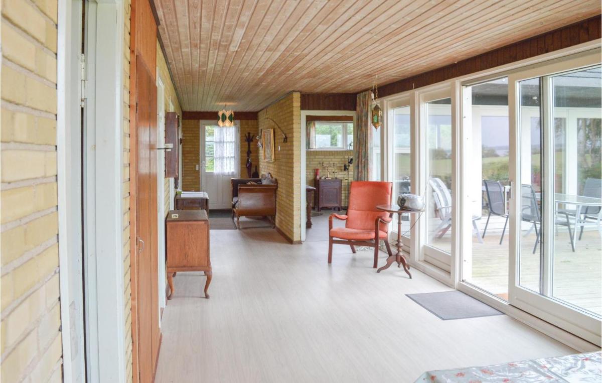 Three-Bedroom Holiday Home In Kirke Hyllinge - Housity