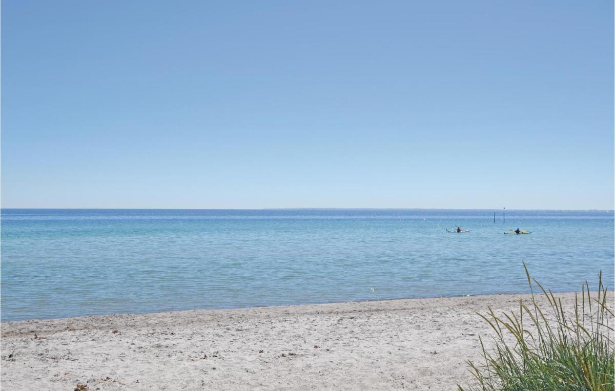 Holiday Home Ellevej - Housity