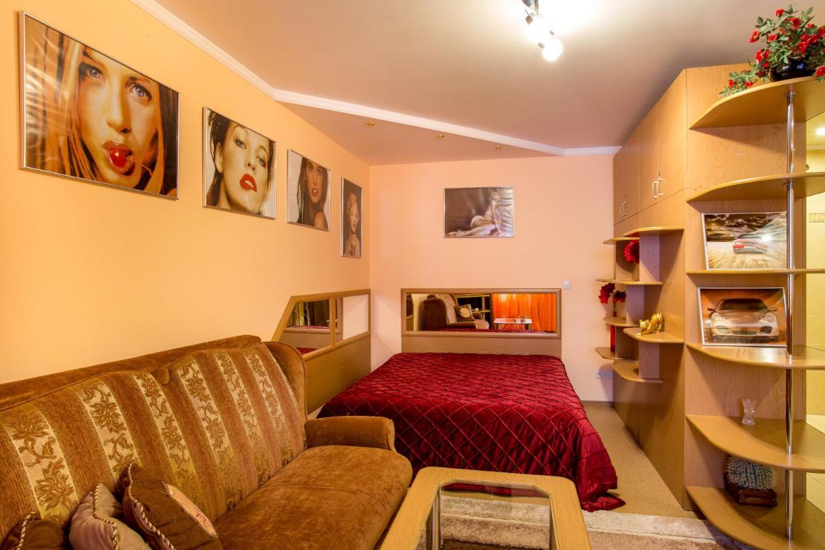 Suitetrails - Apartment on Mirny Boulevard in the Very Center of the City