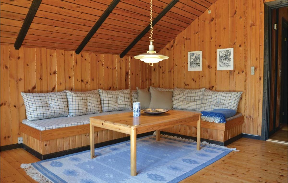 Two-Bedroom Holiday Home In Frederiksvark - Housity