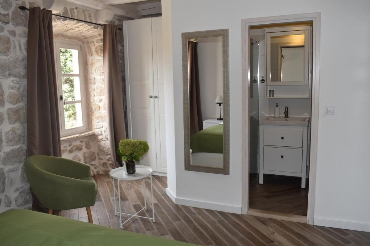 Charming Stone House in Cavtat Old Town - Housity