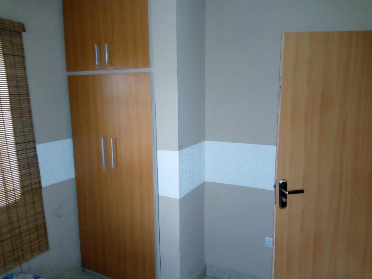 Suitetrails - 247 electricity BAAI LOW COST 2 BEDROOM FLATS