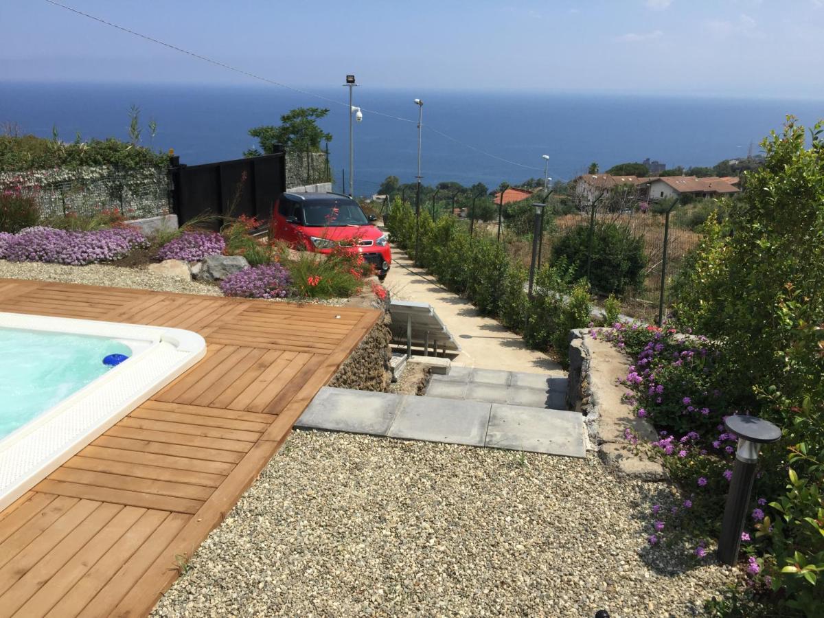 Ciclope's House with Mini Spa and amazing view - Housity