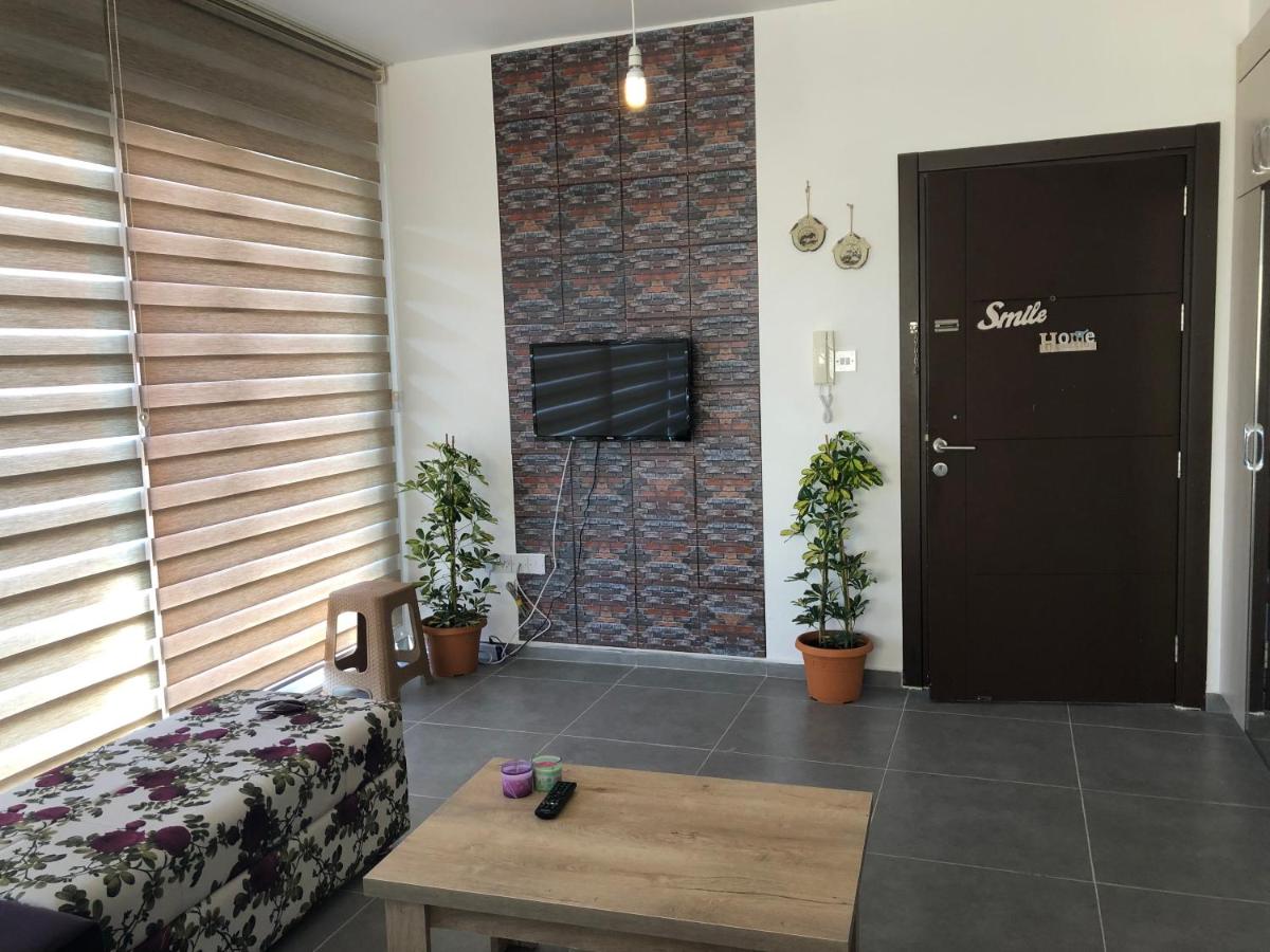 Suitetrails - Reflex Apartment Spacious and Comfortable