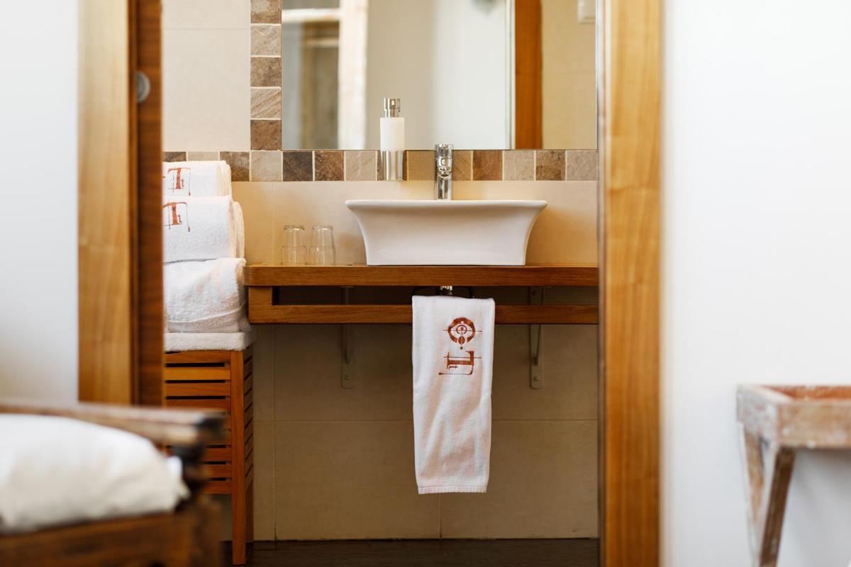 Imagen de la galería de Eco Hotel Boutique & Spa Capitulo Trece - Adults Only, en Maderuelo