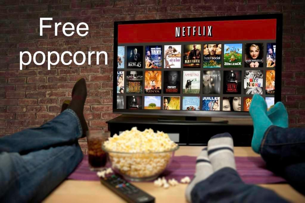 Duplex Serviced Apartment Near L& D Hosptail and M1 J11 - Housity