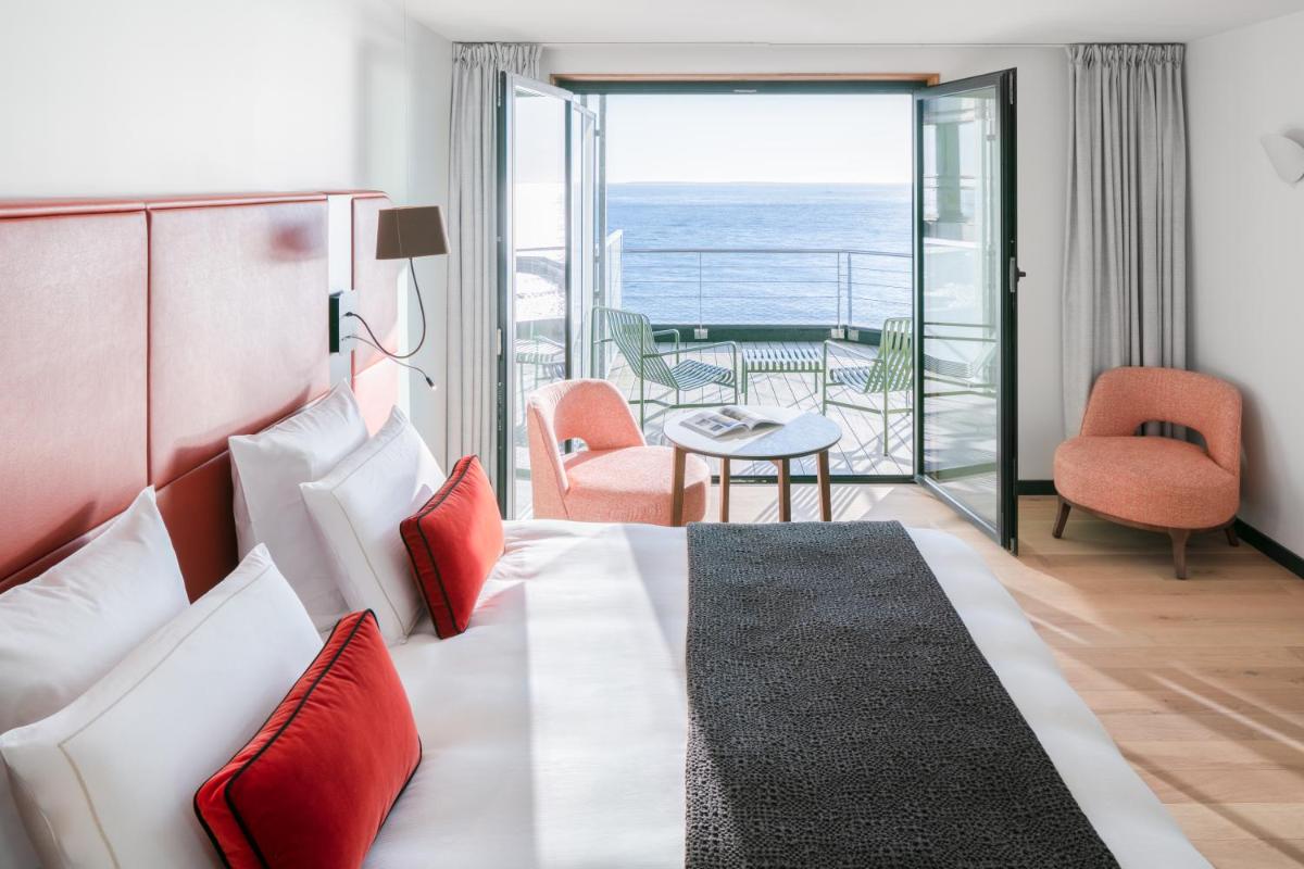 Coin salon dans l'établissement Sainte-Barbe Hotel & Spa Le Conquet - MGallery Collection