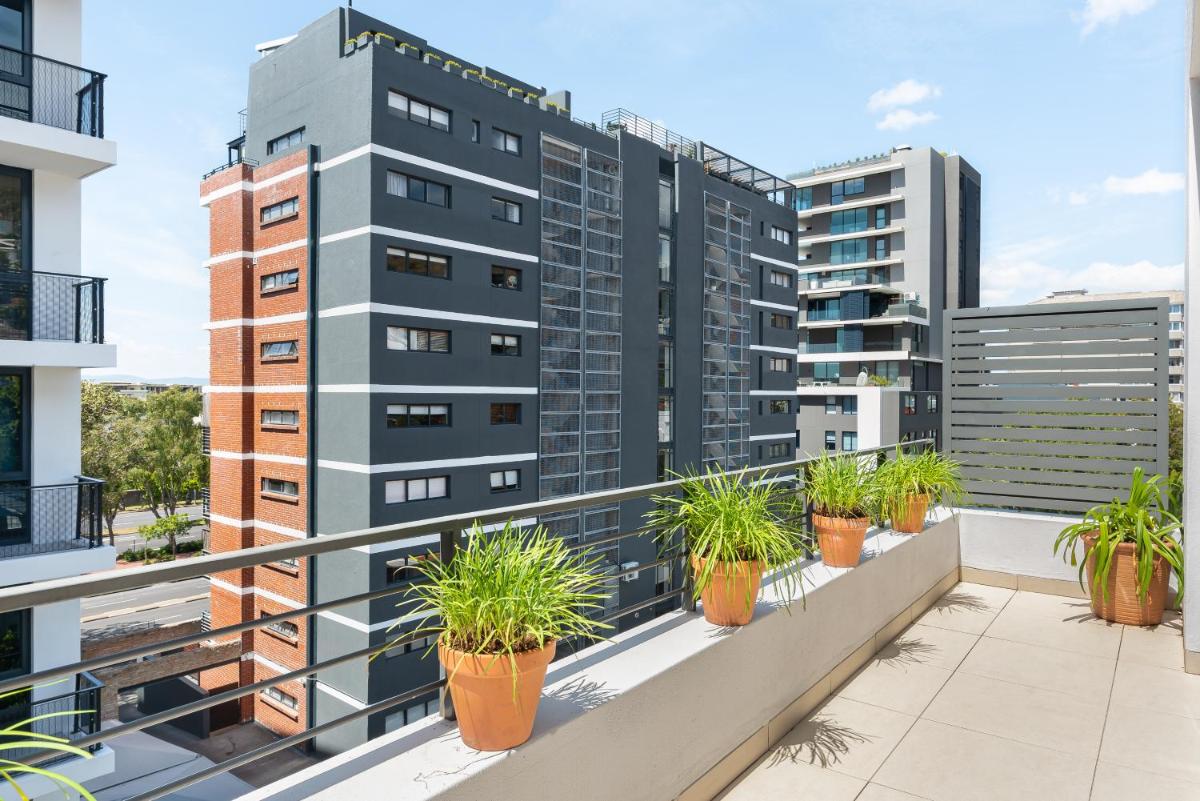 Chelsea Apartments - Housity