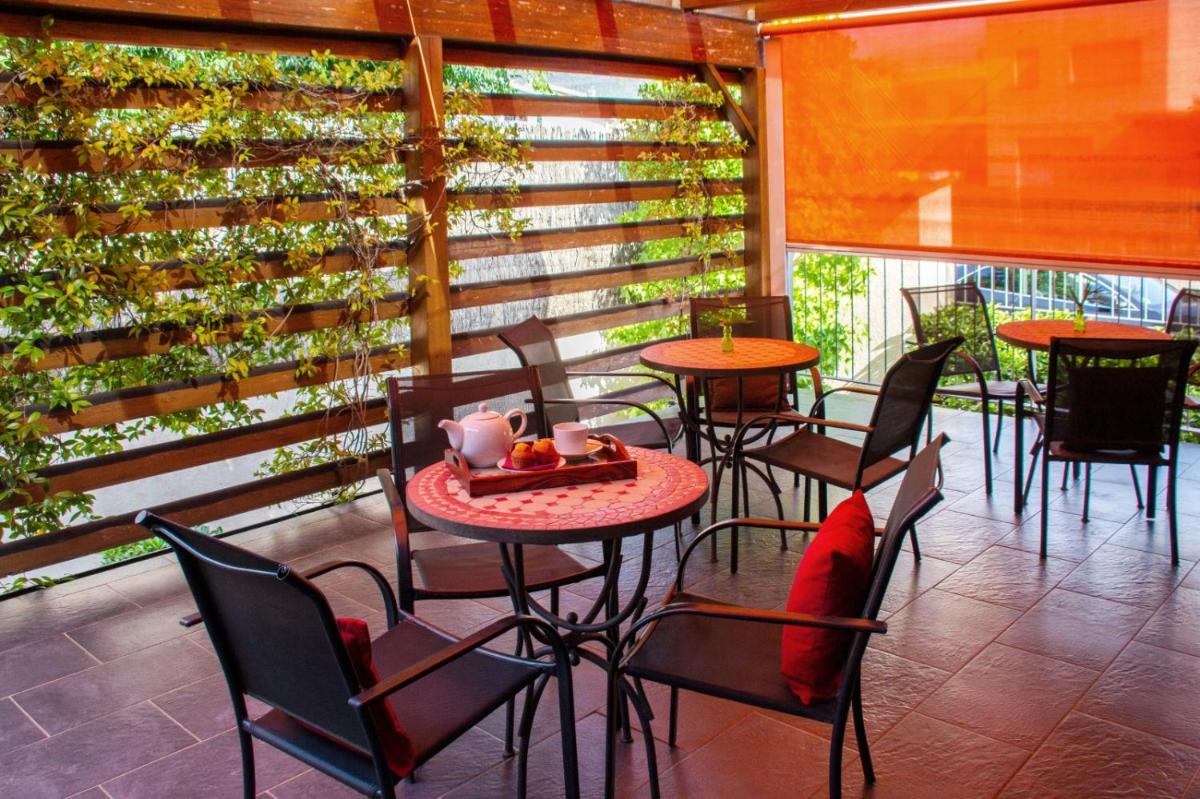 Zona de estar de Hotel Somlom - ECO Friendly Montseny