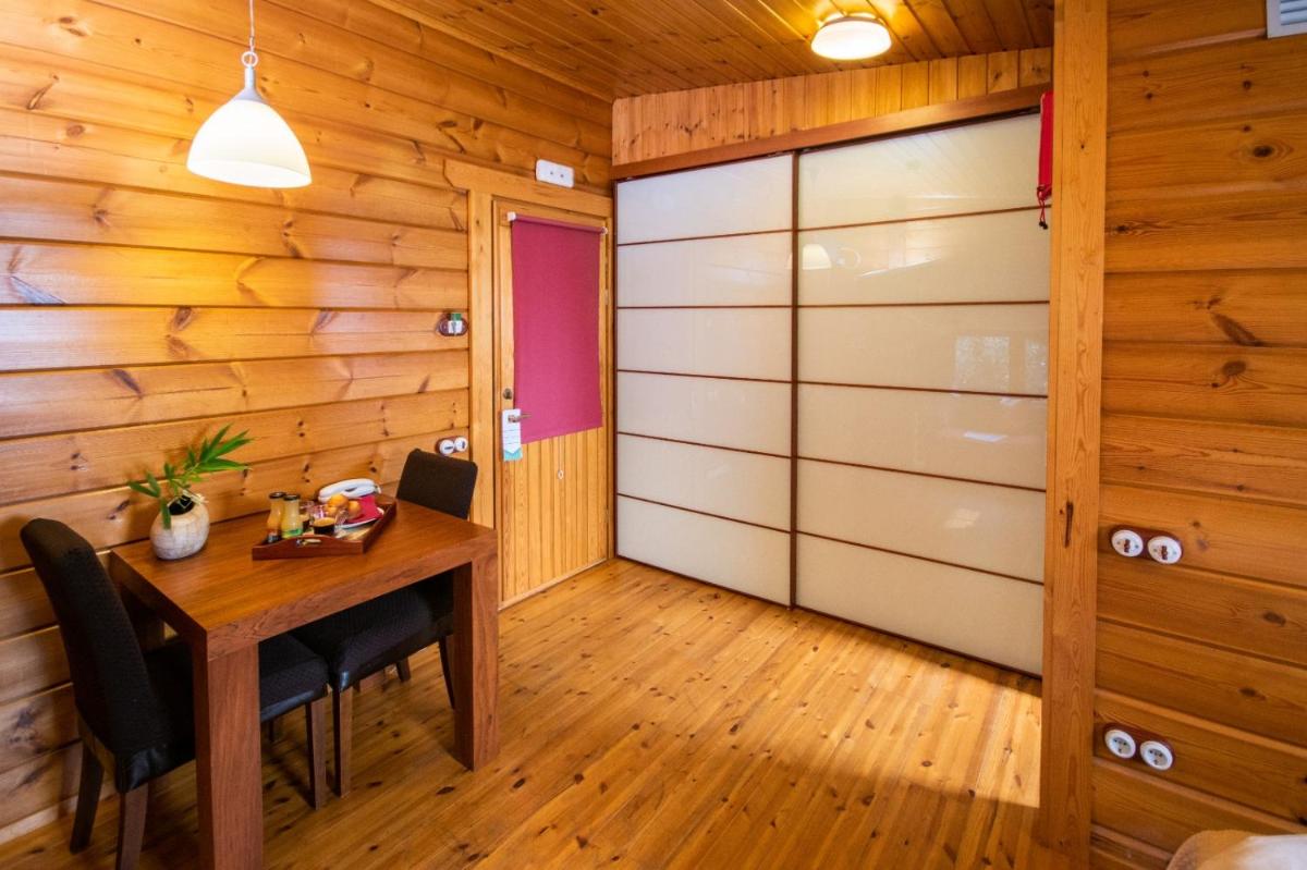 Imagen de la galería de Hotel Somlom - ECO Friendly Montseny, en Sant Esteve de Palautordera
