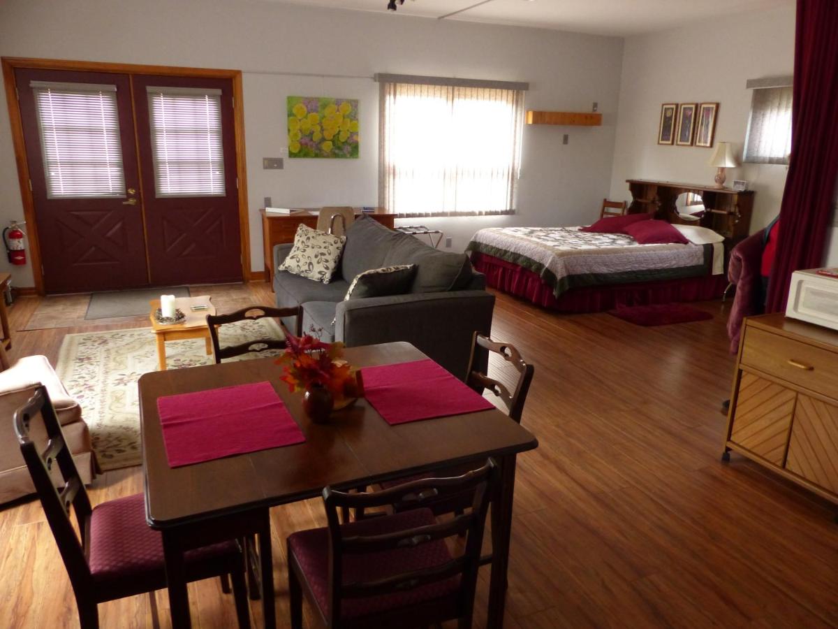 Cedar Cottage B&B - Housity