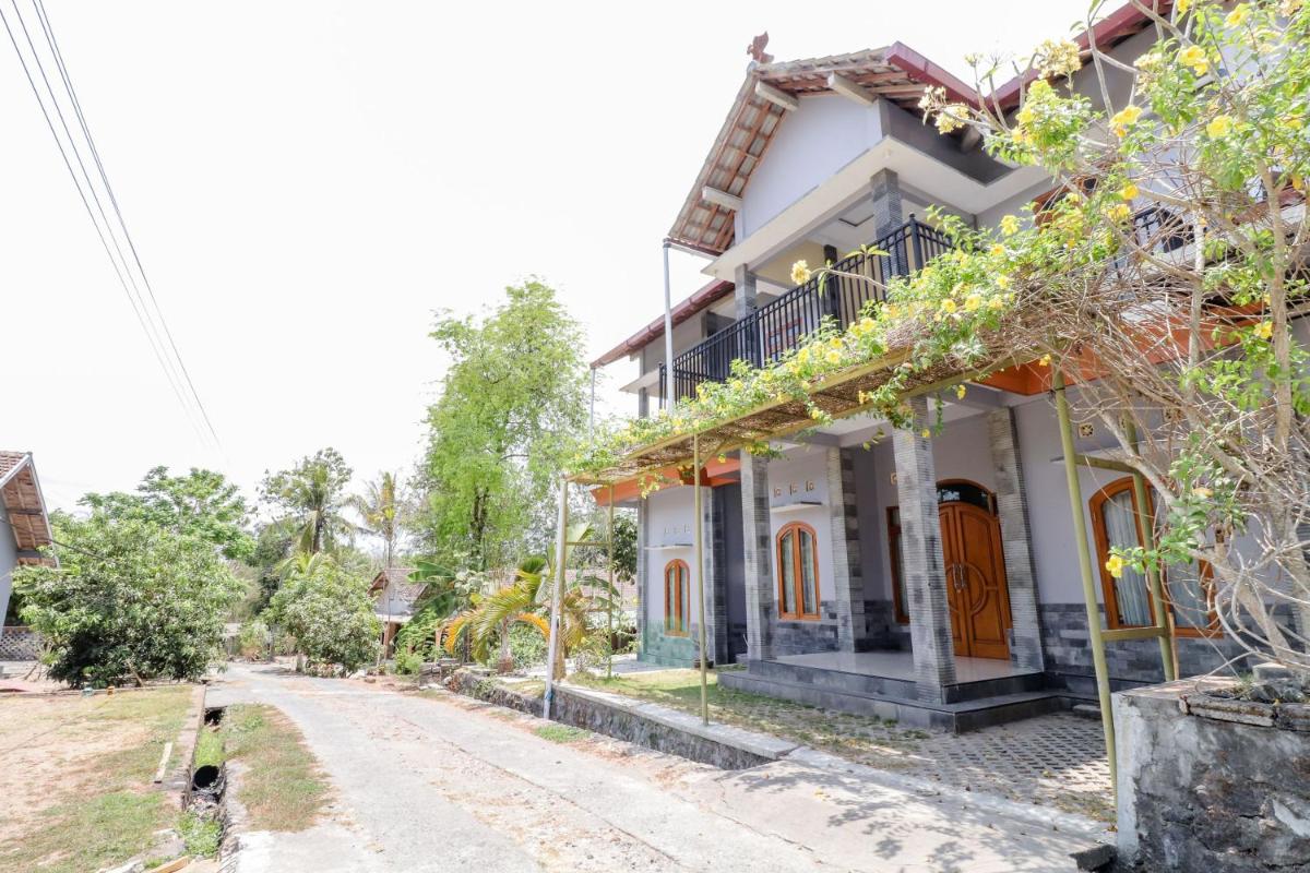 Dewisri Homestay - Housity