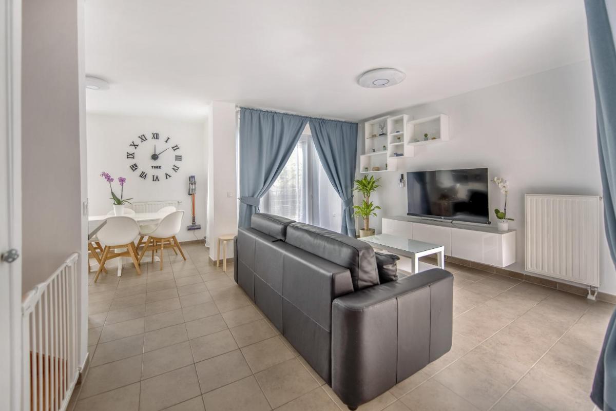 Appartement de 4 chambres à 13 minutes de Paris (train) - Housity