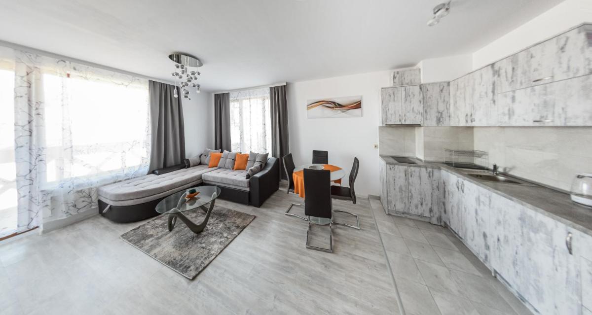 NEXT TO GONDOLA Stylish and Charming apartment - Housity