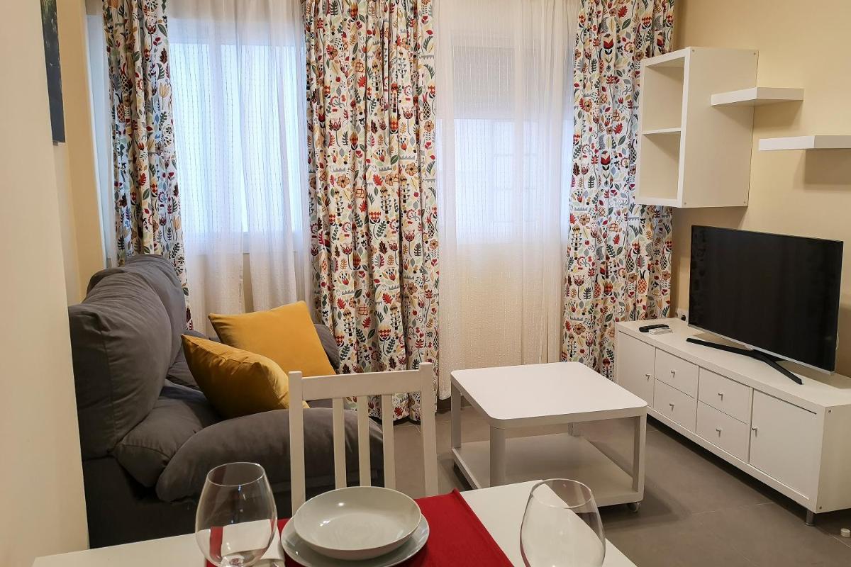 Apartamentos Jerez Plaza - Hizvo
