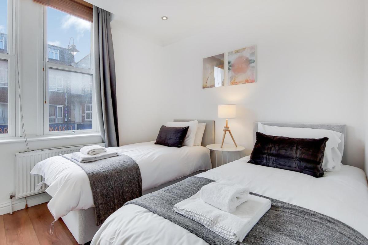 WelcomeStay Tooting Broadway 3 Bedroom Apartment - Housity