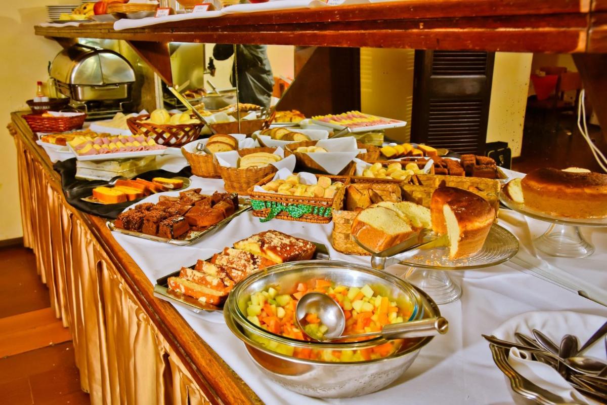 Hotel Estoril - Housity