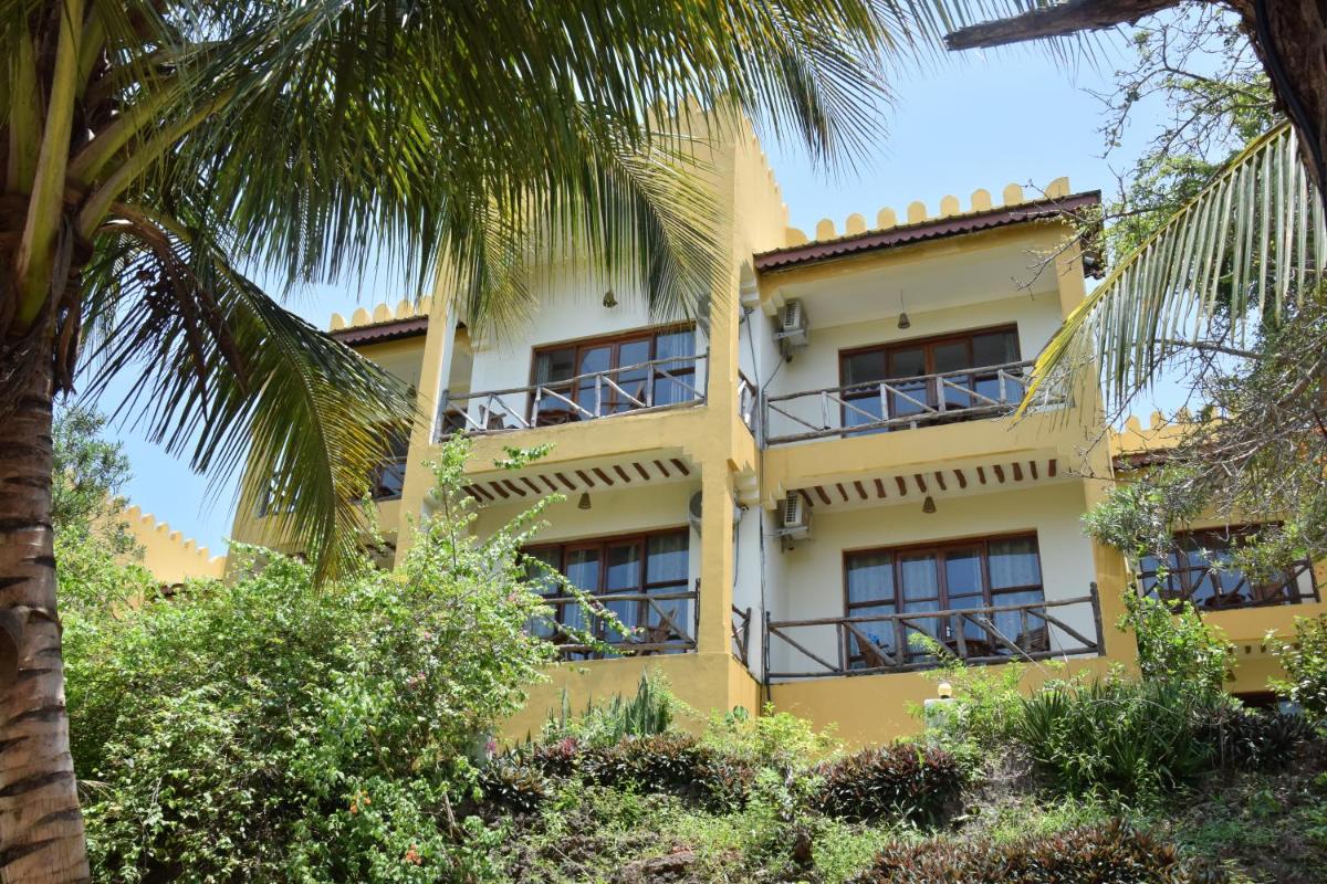 Sunset Kendwa Beach Hotel - Housity