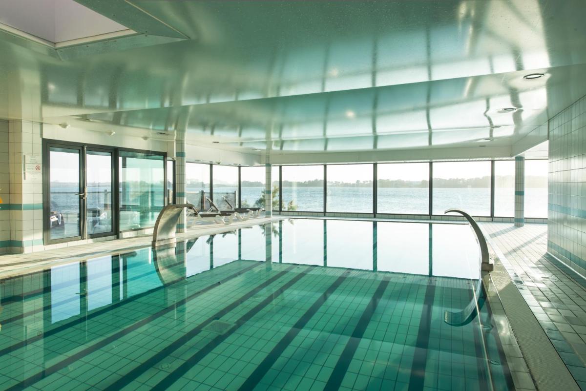 Piscine de l'établissement Résidences Valdys Thalasso & Spa de Rockroum ou située à proximité