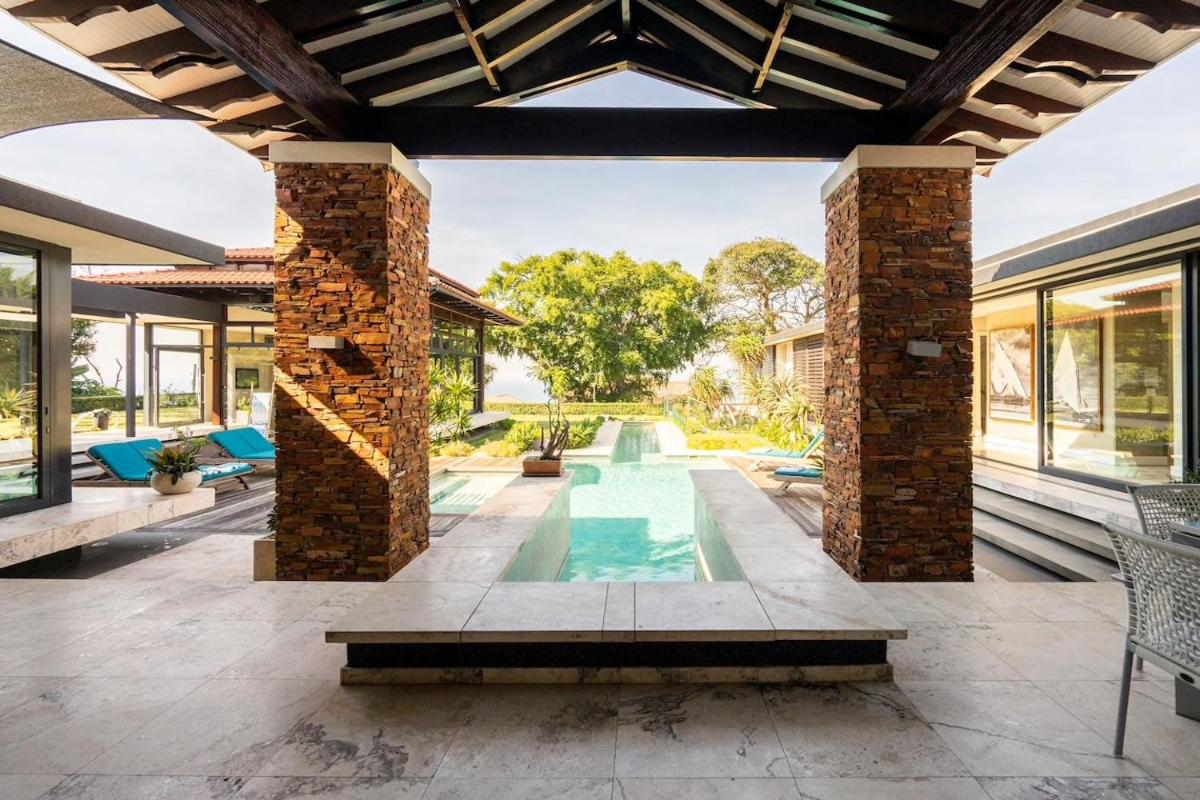 Umhlanga Beach Villa - Housity