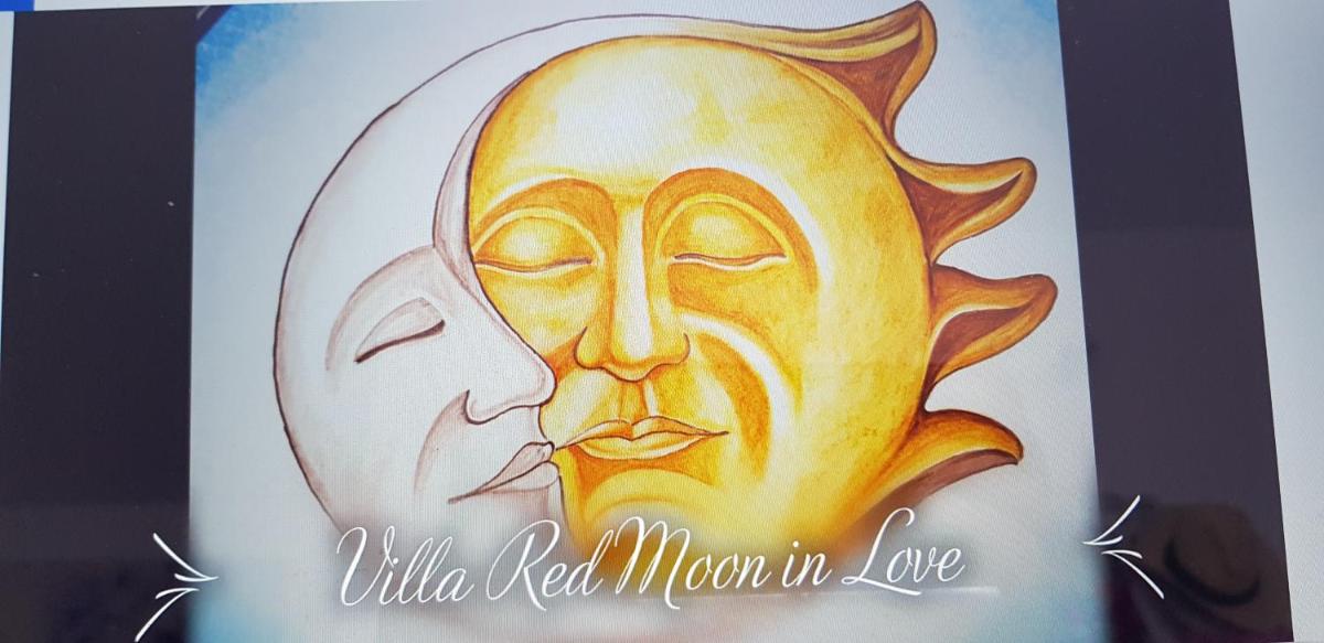 Palazzo Rocco Villa Red Moon in Love - Housity