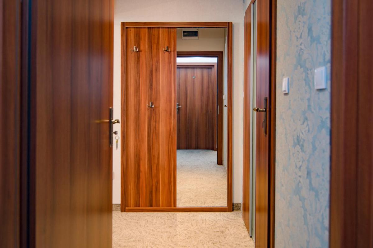 Pod Wzgórzem Bed &amp; Breakfast - Housity
