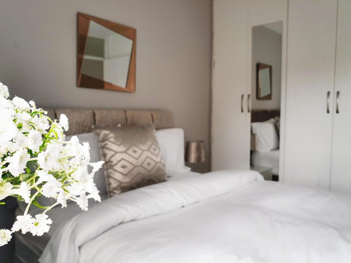 Wynn-Griffith Drive - Birmingham BnBs - Housity