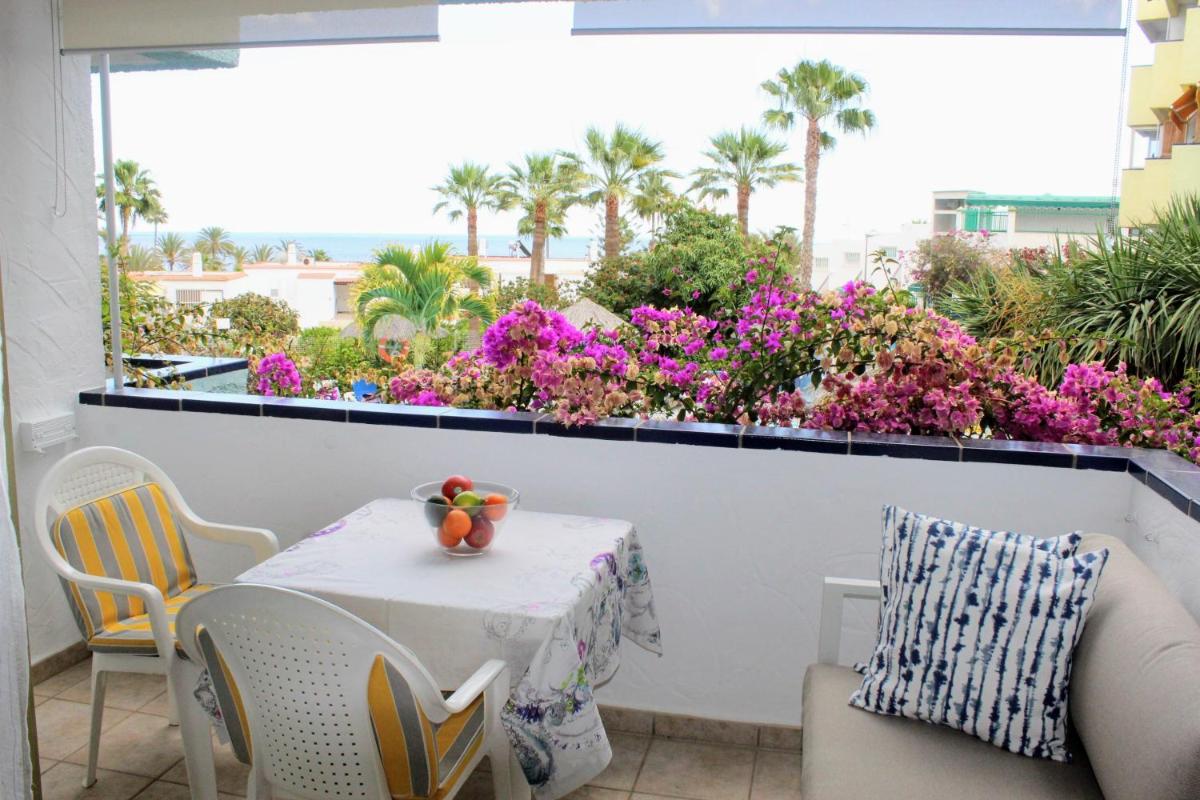 Suitetrails - Sea and pool view apartment Bamira