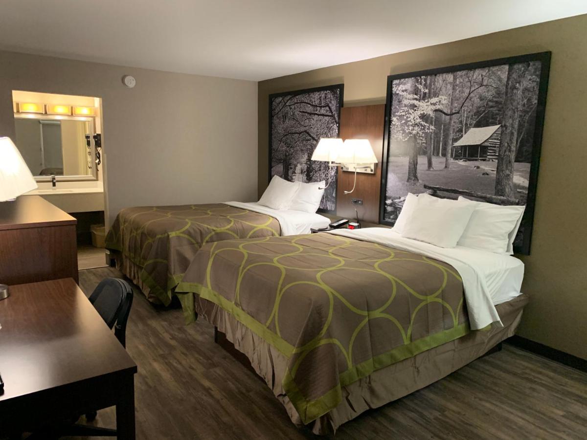 Super 8 by Wyndham Cookeville, TN - Housity