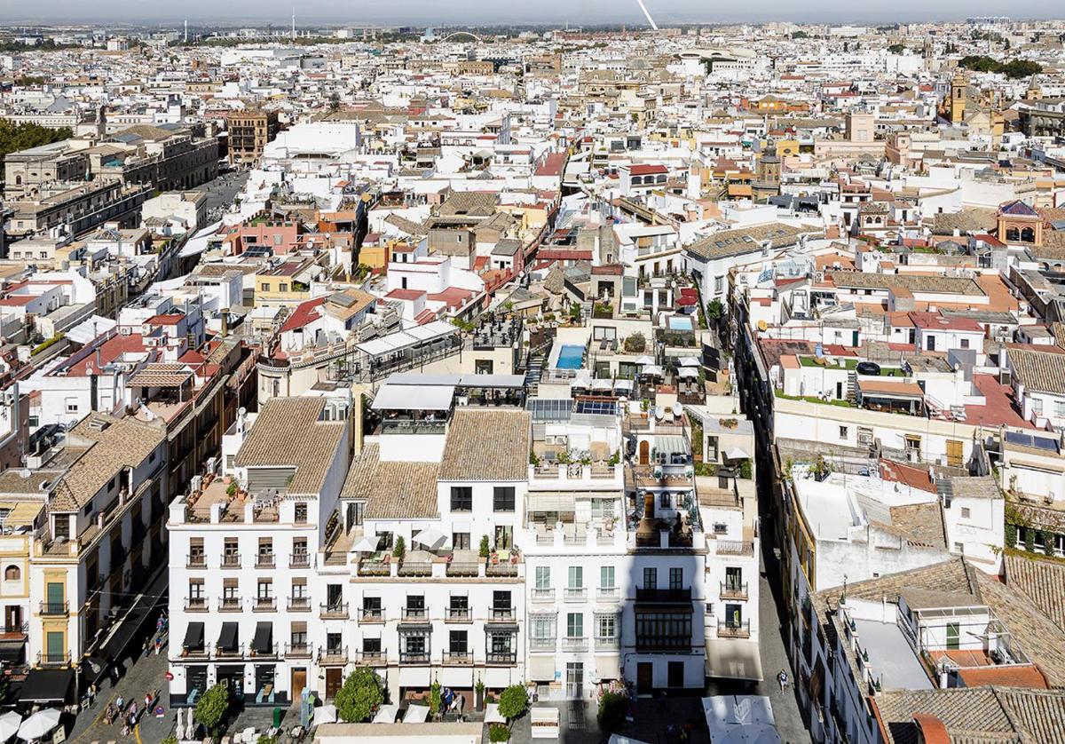 Vista general de Sevilla o vista desde el hotel