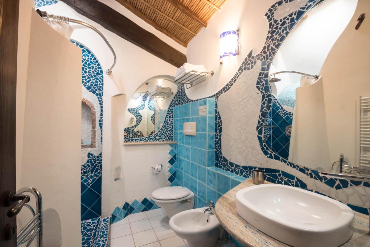 Hotel Anticos Palathos - Housity